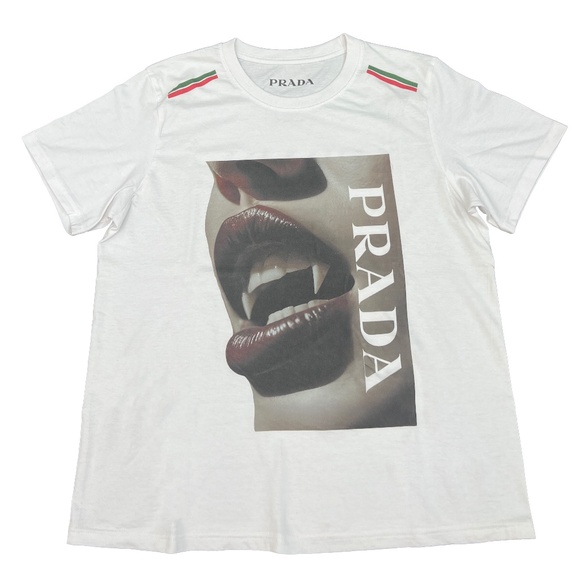 Prada the Bloddy Mouth - Picture 2 of 6